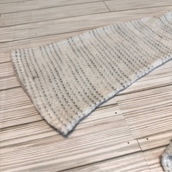 GREEN ENVELOPE Waffle Fabric Cowl Neck Long Bell Sleeves Size Small - Picture 4 of 7